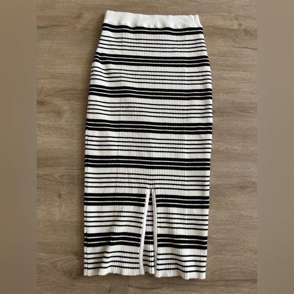 Moth Anthropologie Serilda Knit Ribbed Striped Pencil Skirt SZ S - Picture 6 of 8